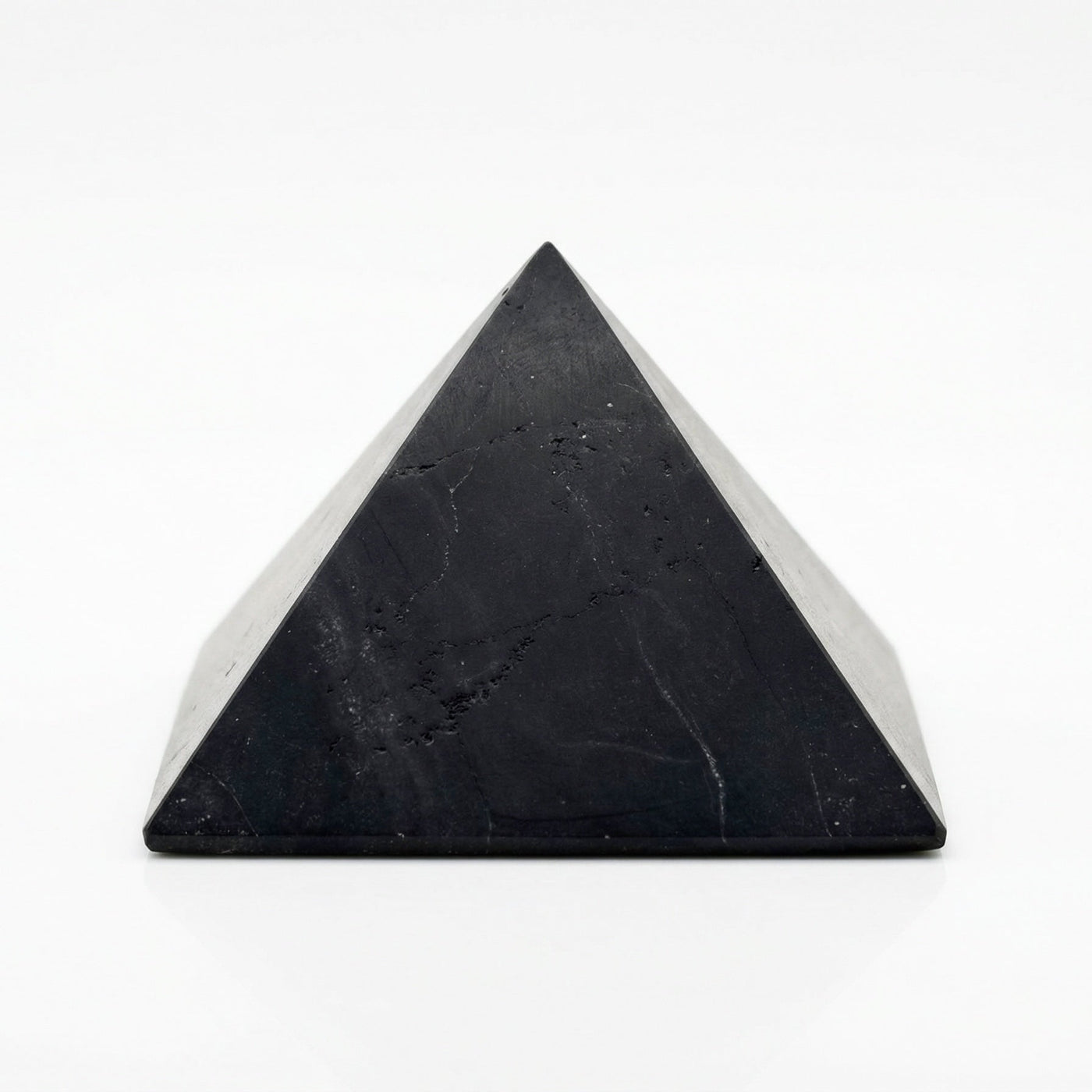 Shungit Pyramide Naturstein 3 cm